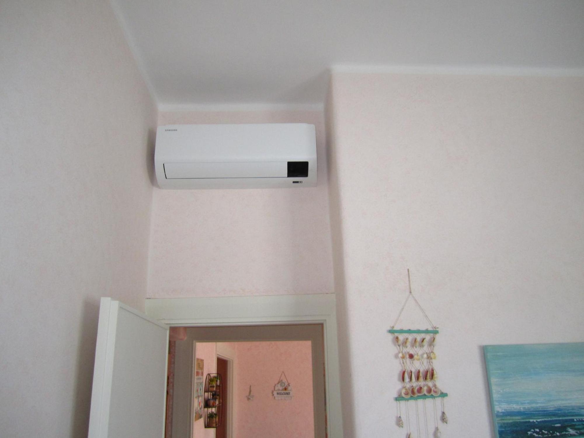 Ferienwohnung Alma Unica Fronte Mare Lido di Ostia Exterior foto